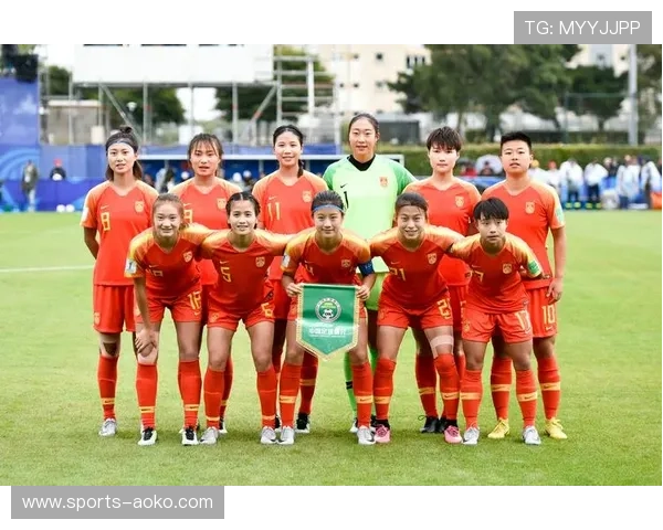 退役中国女足球星回顾辉煌生涯，展望未来发展与足球精神传承