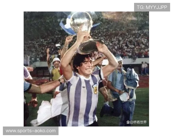 马拉多纳传奇：从阿根廷英雄到全球足球偶像的辉煌人生